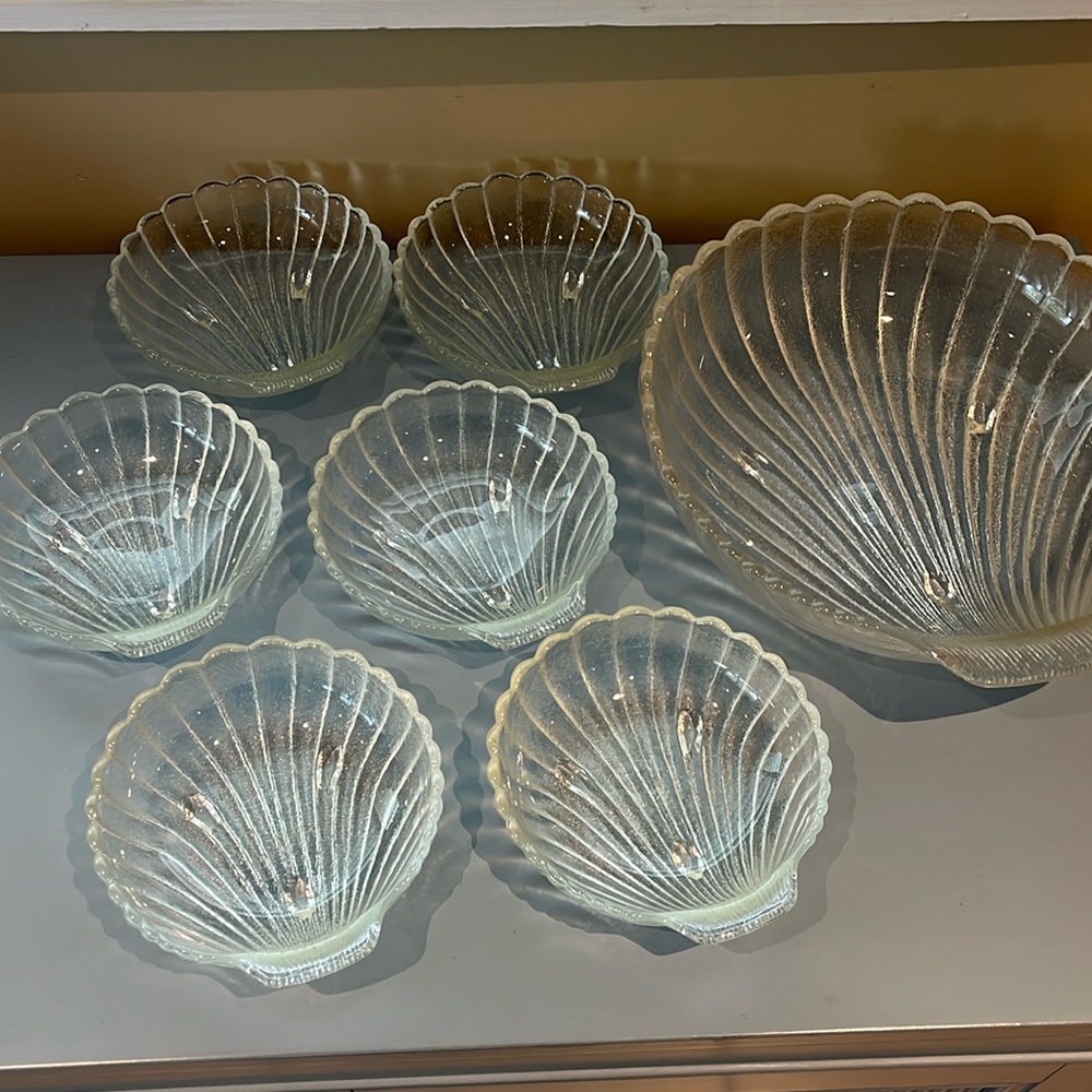 VTG Anchor Hocking Glass Shell Salad Bowl Set RARE 💥